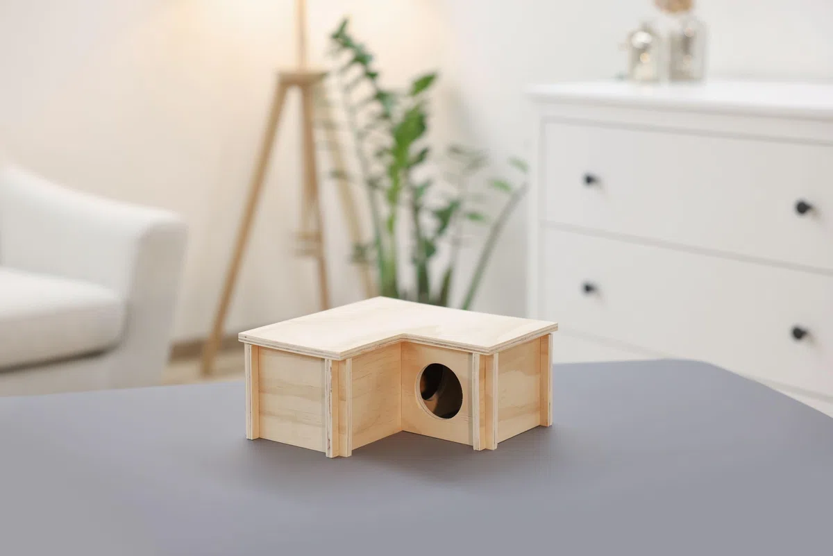 Kerbl Pet Hamsterhaus, 24x24x11 cm, Holz, 3 Kammern á 9,5x9,5 cm, Stecksystem, abnehmbares Dach