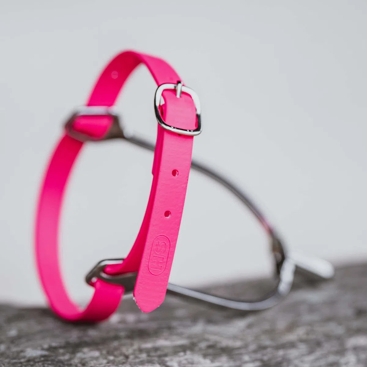 SPRENGER BioThane Sporenriemen, Edelstahl Rostfrei – 45 cm, pink